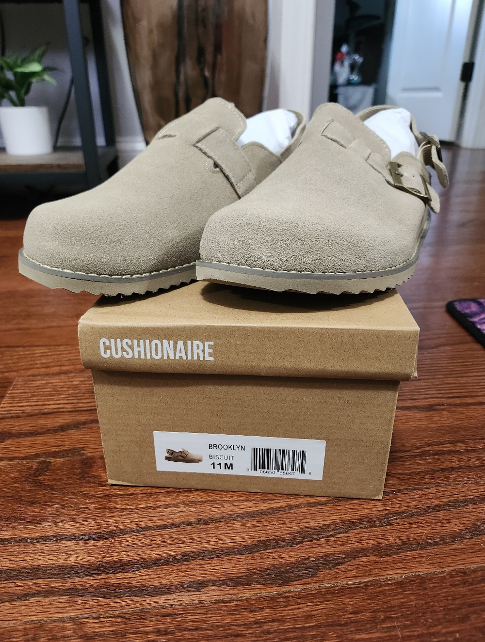 Women's Slip-On Clog in Biscuit